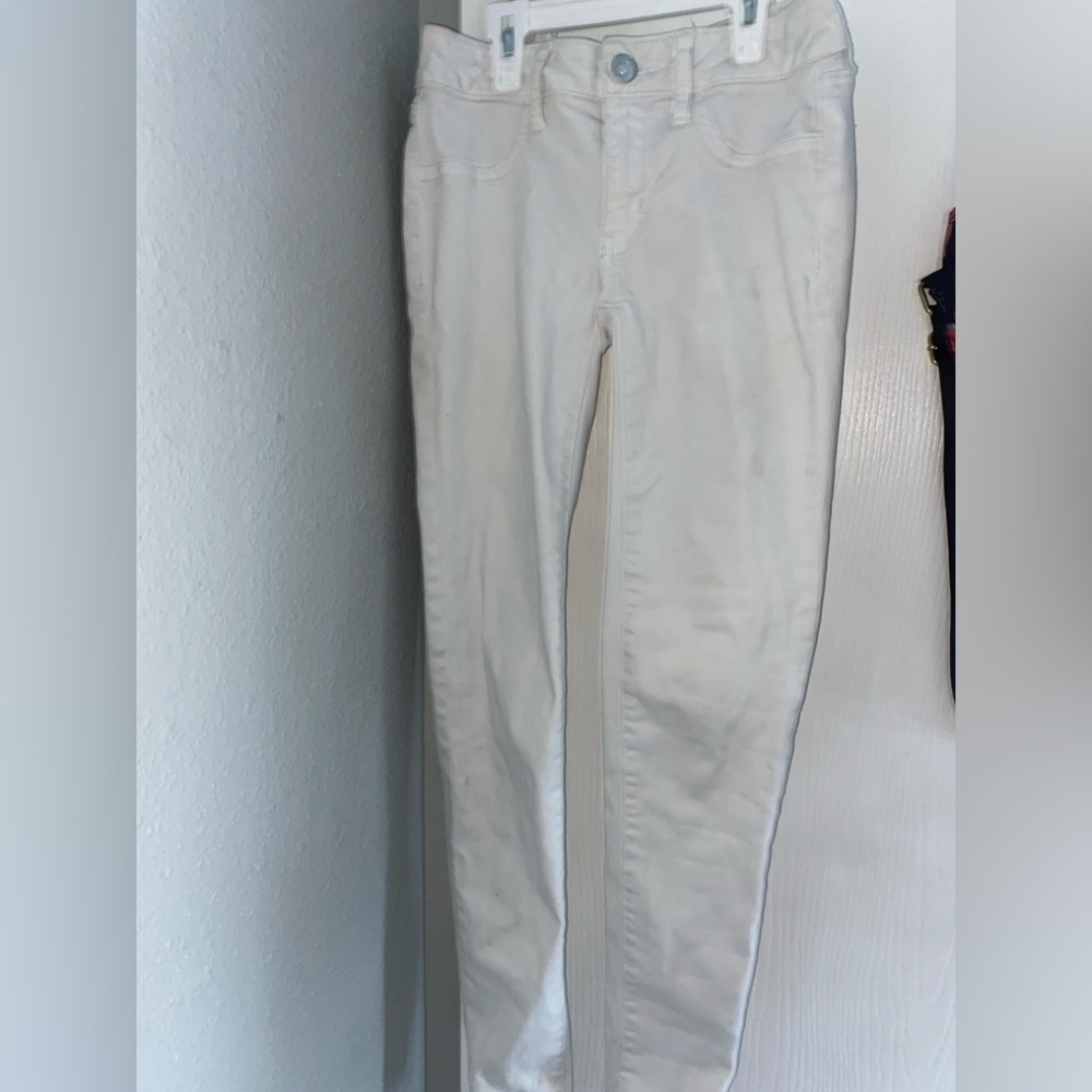 American Eagle Next Level Super High-
Waisted Jegging